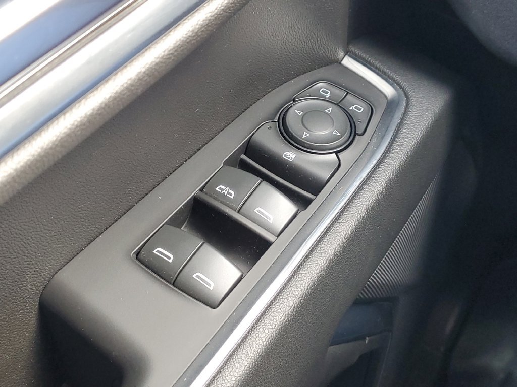 Used 2023 Chevrolet Silverado 1500 LT AWD/4WD image 21