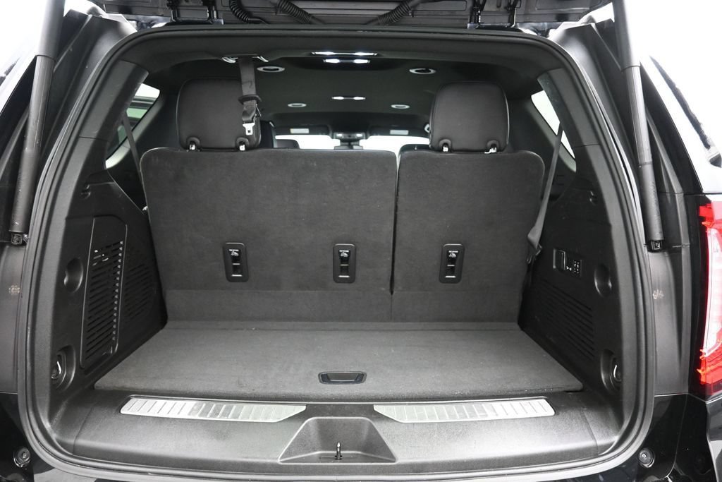 Used 2023 GMC Yukon Denali RWD image 23