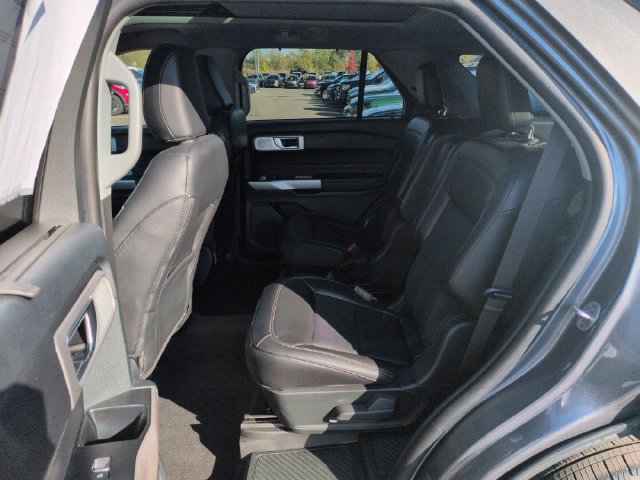 Certified 2023 Ford Explorer Limited w/ Limited Technology Package AWD/4WD image 24
