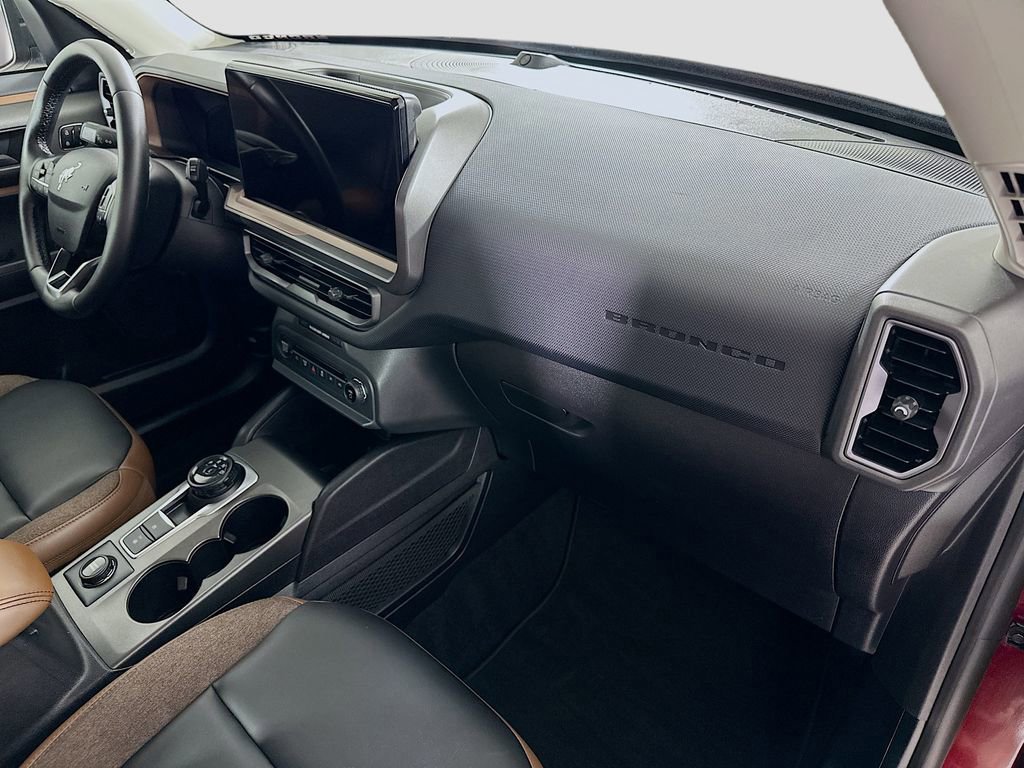 Certified 2025 Ford Bronco Sport Outer Banks w/ Outer Banks Tech Package+ image 28