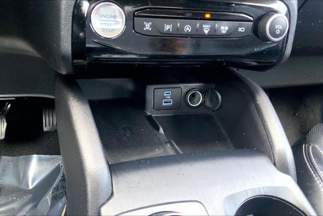 Certified 2023 Ford Escape Platinum AWD/4WD image 35