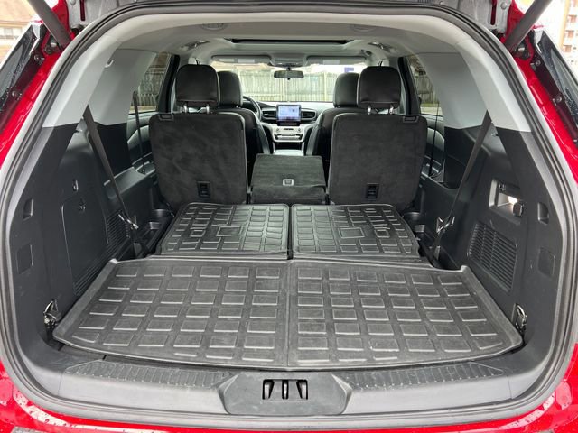 Certified 2023 Ford Explorer XLT w/ Equipment Group 202A image 31