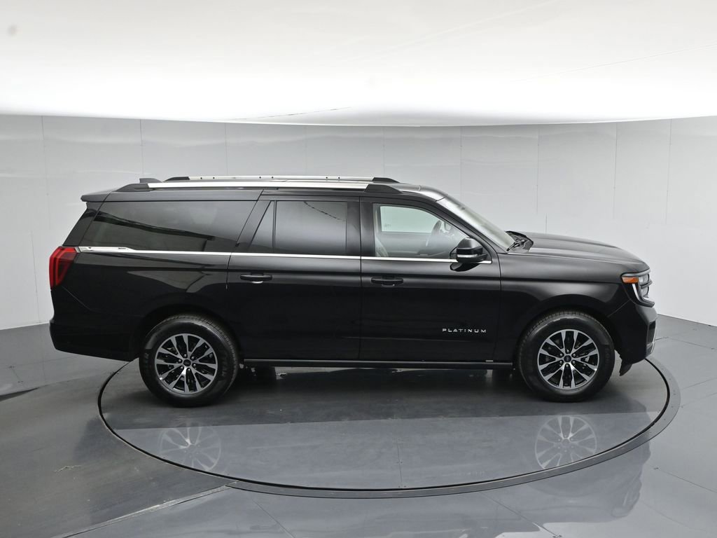 Certified 2025 Ford Expedition Max Platinum image 8