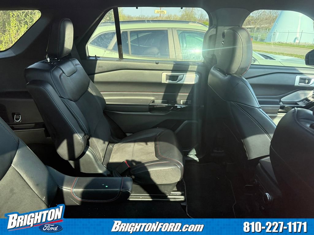 Certified 2024 Ford Explorer ST w/ Equipment Group 401A AWD/4WD image 7