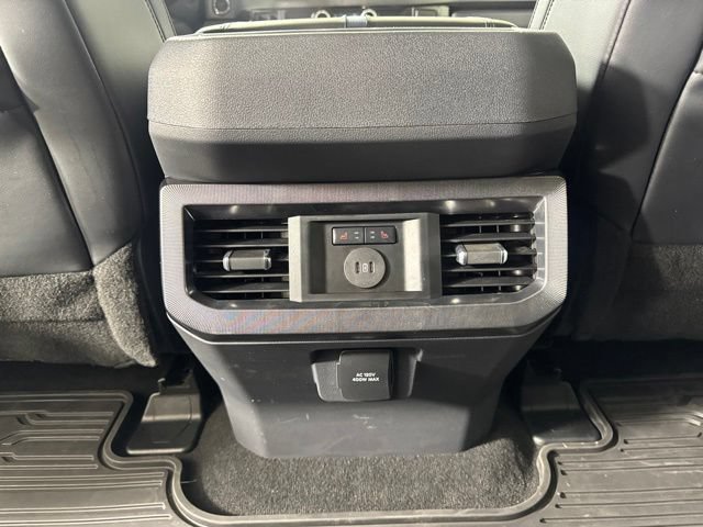 Certified 2026 Ford F450 Platinum w/ FX4 Off-Road Package AWD/4WD image 13