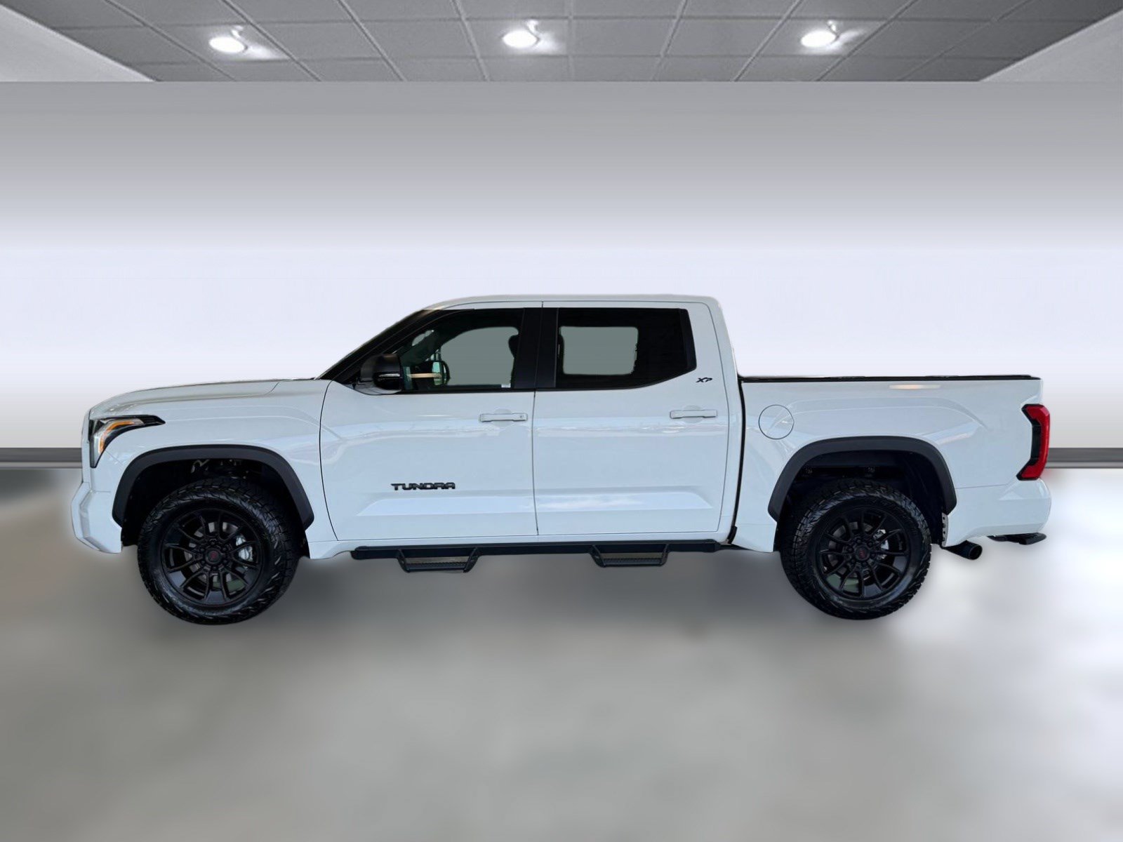 Used 2024 Toyota Tundra SR5 w/ SR5 Premium Package AWD/4WD image 2