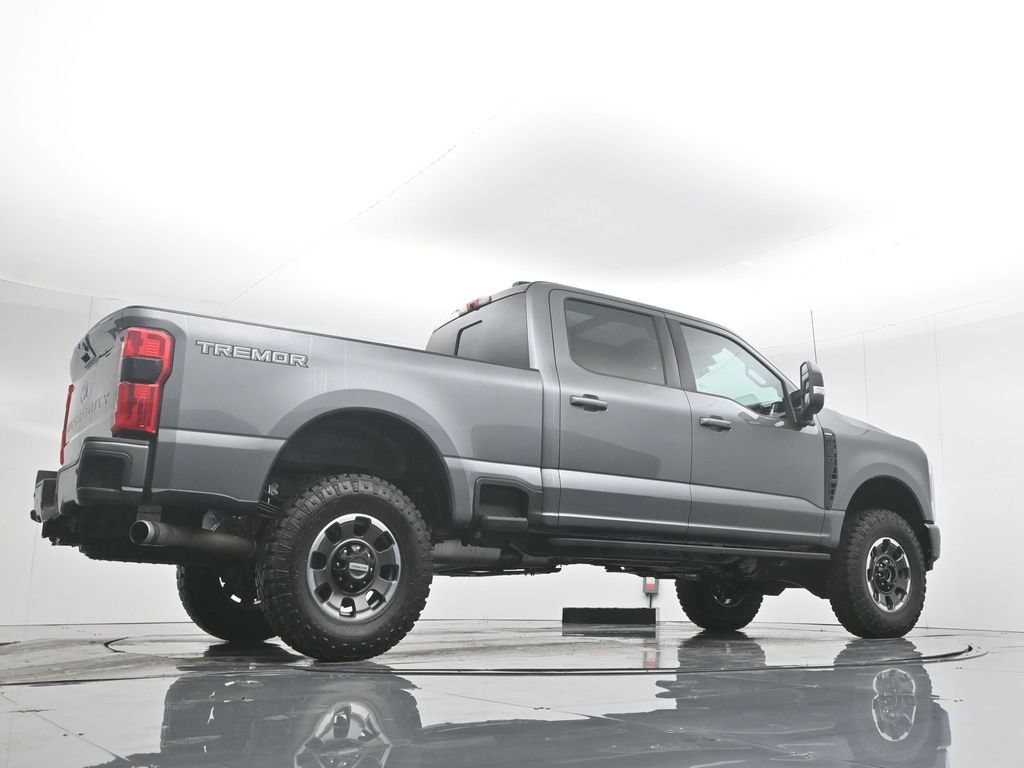 Certified 2024 Ford F250 Lariat w/ Tremor Off-Road Package image 14