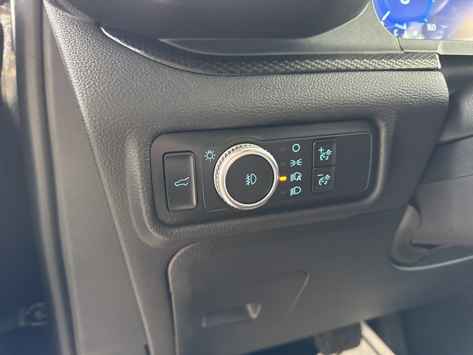 Certified 2021 Ford Explorer ST w/ Equipment Group 401A image 27