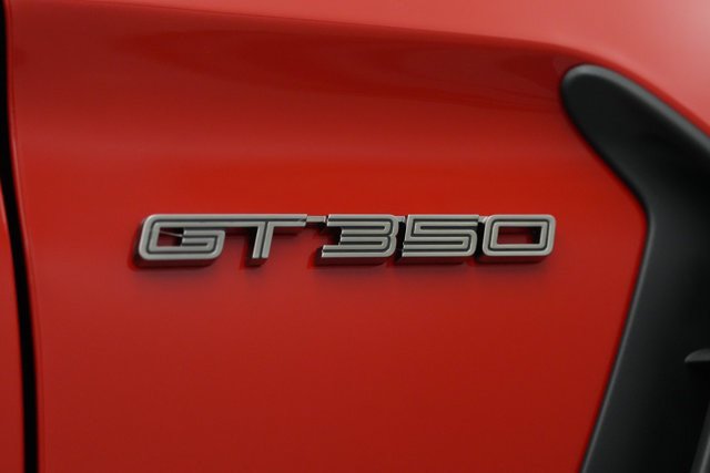 Certified 2019 Ford Mustang Shelby GT350 w/ Technology Package RWD image 40
