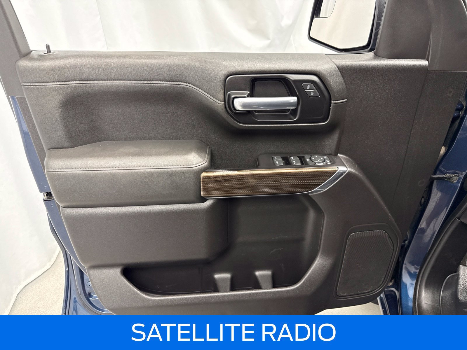 Used 2020 Chevrolet Silverado 1500 LT w/ All-Star Edition AWD/4WD image 15
