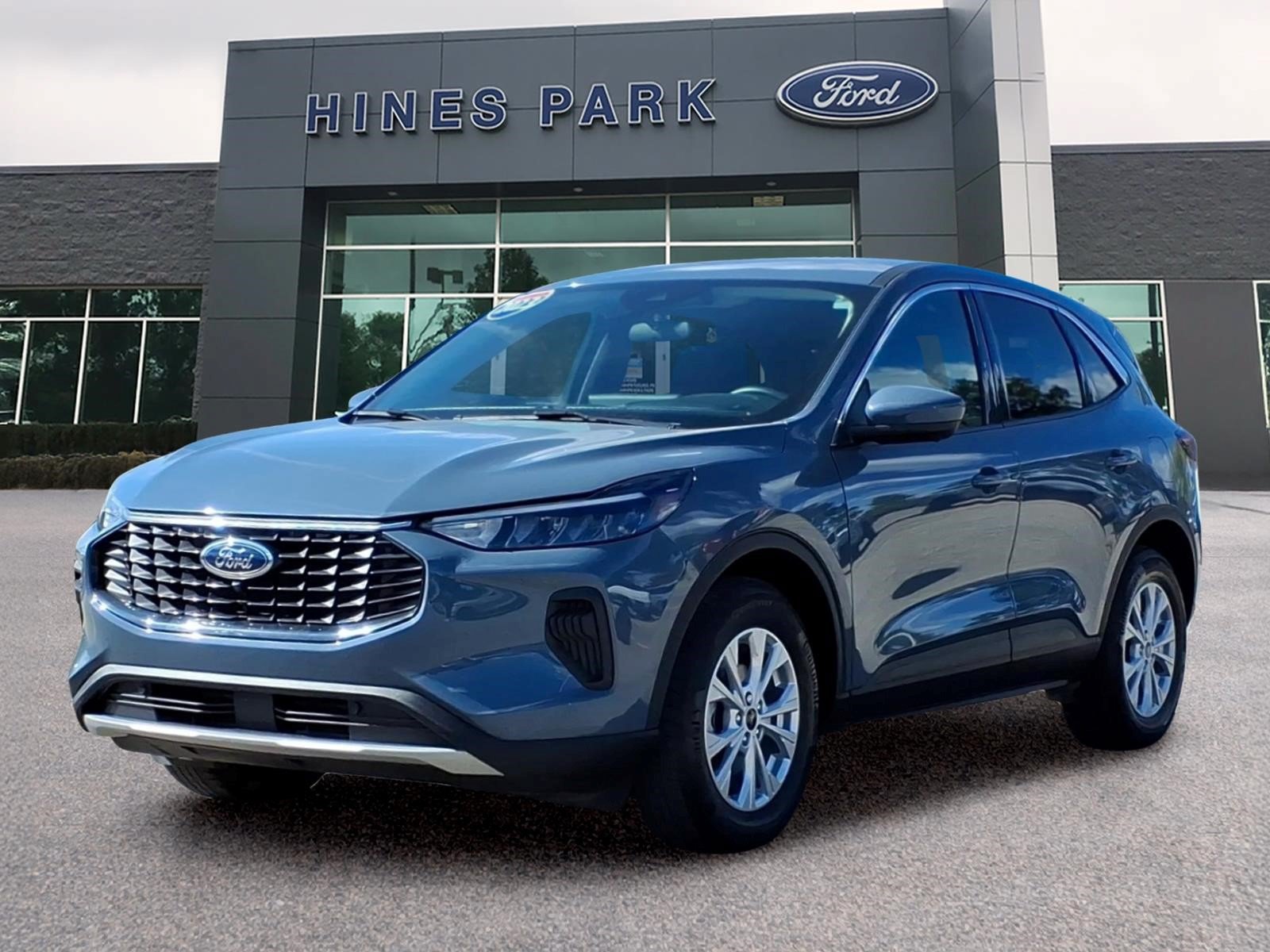 Certified 2023 Ford Escape Active w/ Tech Pack #2 AWD/4WD image 3