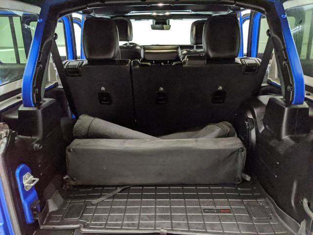 Used 2021 Jeep Wrangler Unlimited Sahara w/ Cold Weather Group image 18