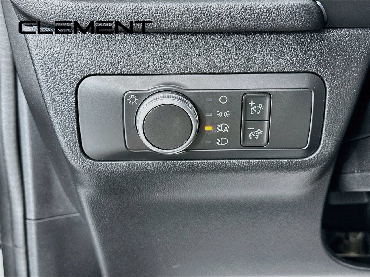 Certified 2022 Ford Escape SE FWD image 14