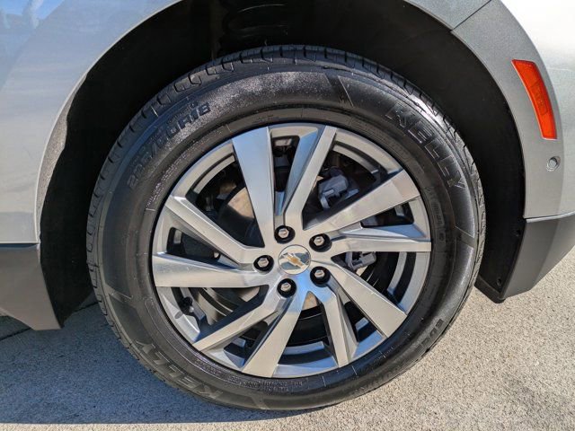 Used 2023 Chevrolet Equinox Premier image 11