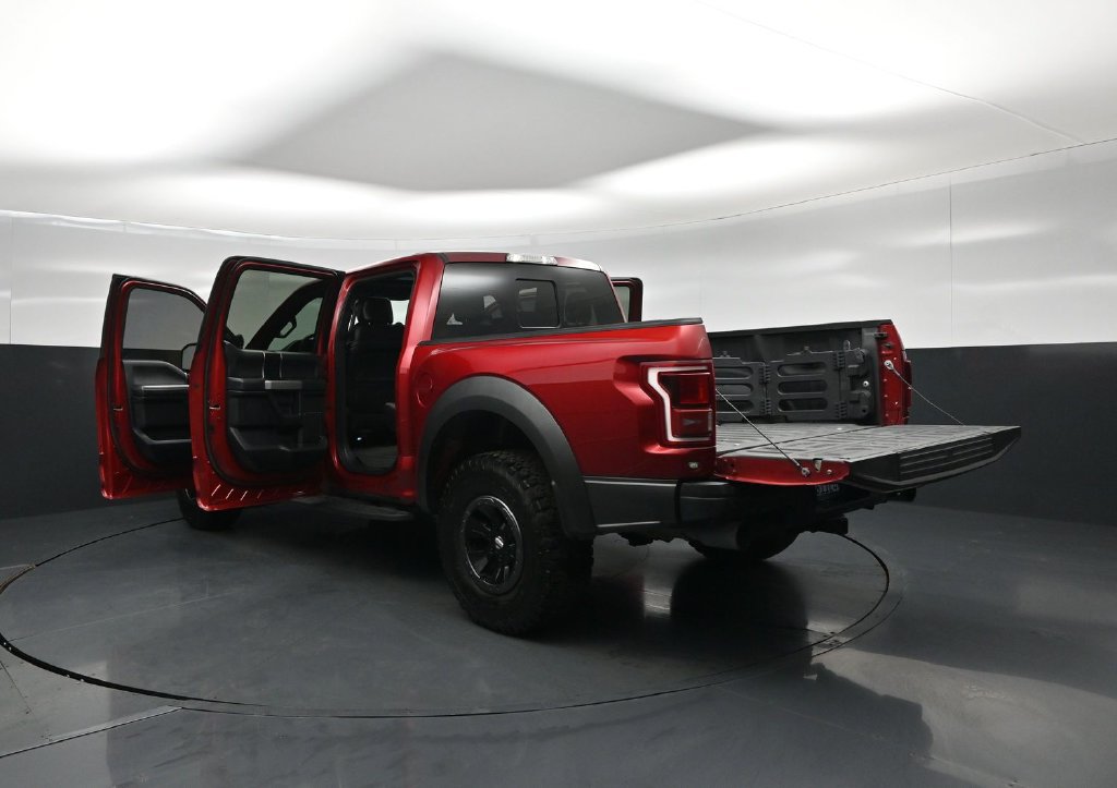 Certified 2017 Ford F150 Raptor w/ Equipment Group 802A Luxury AWD/4WD image 31