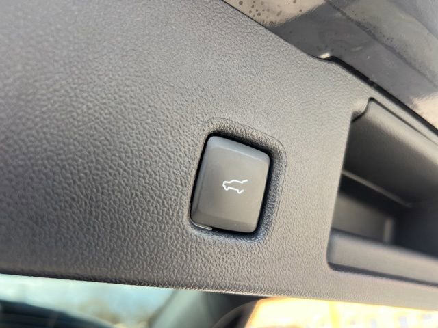 Certified 2024 Ford Escape Platinum image 24