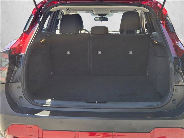 Used 2025 Nissan Kicks SV AWD/4WD image 6