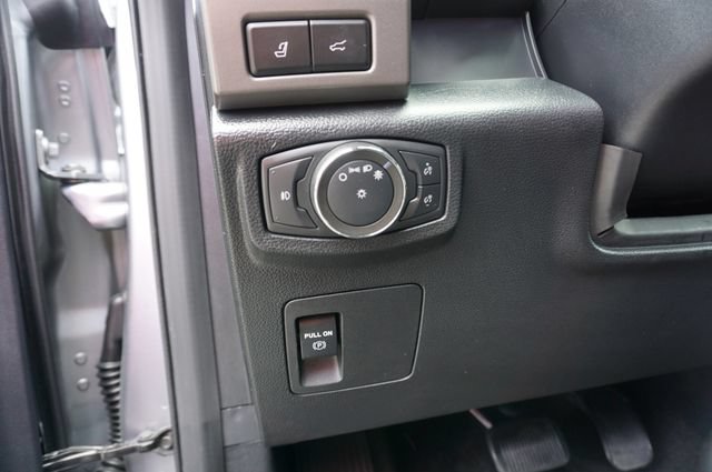 Certified 2020 Ford Expedition XLT w/ Equipment Group 202A RWD image 31