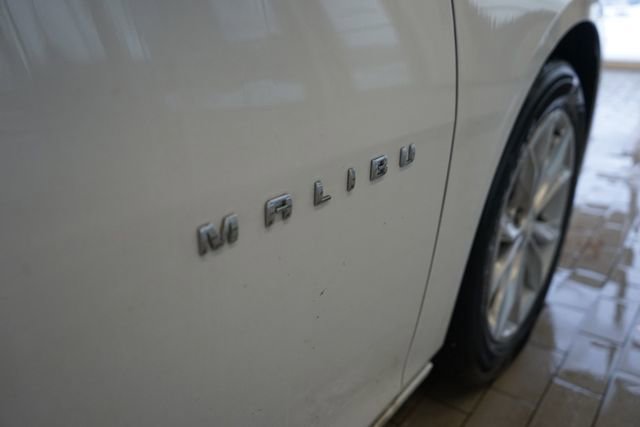 Used 2022 Chevrolet Malibu LT image 15