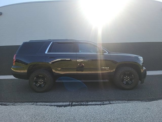 Used 2019 Chevrolet Tahoe LS w/ Enhanced Driver Alert Package AWD/4WD image 7