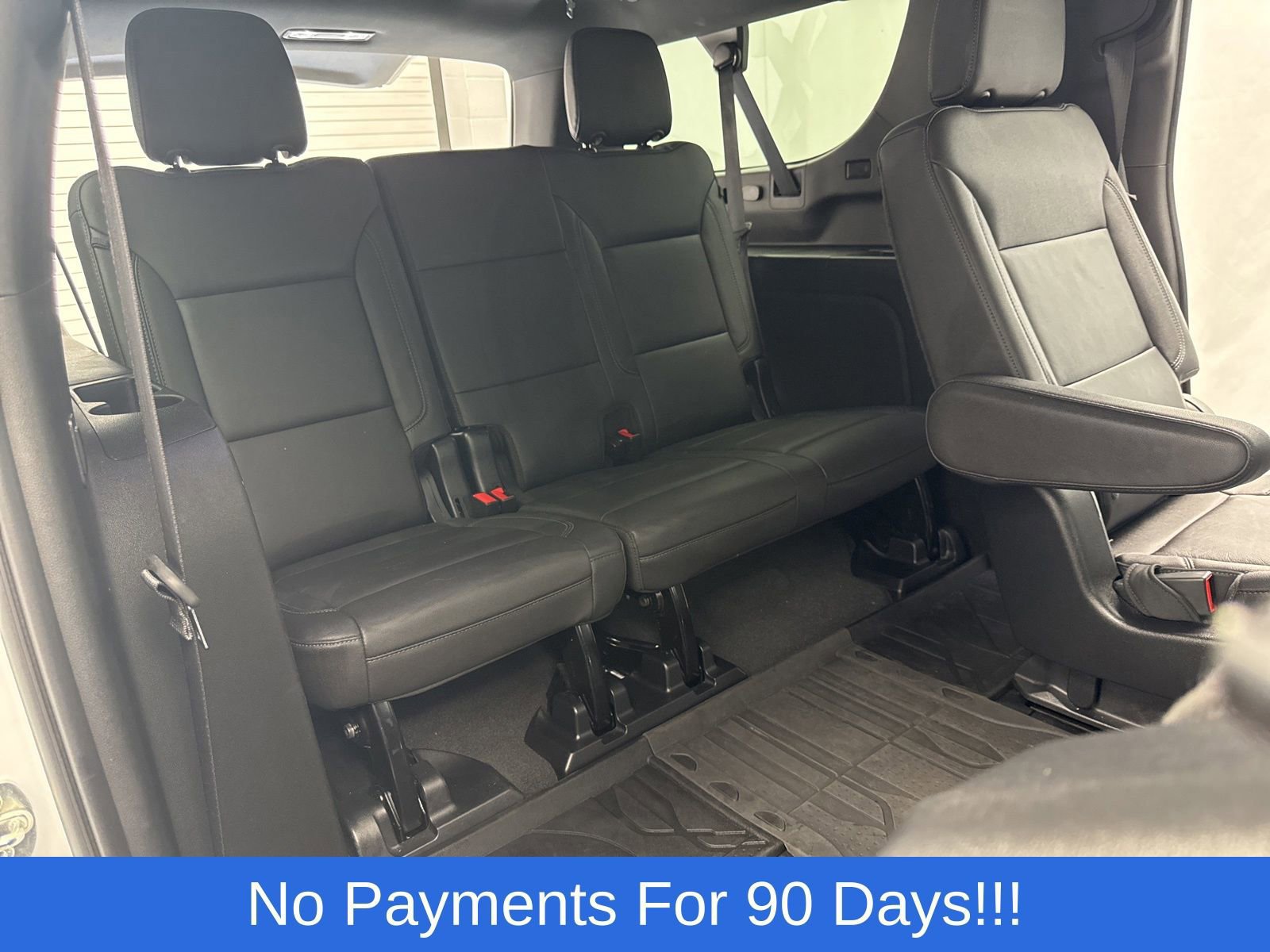 Used 2023 Chevrolet Suburban Z71 w/ Luxury Package image 46