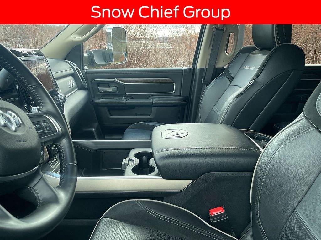 Used 2021 RAM 3500 Laramie image 10