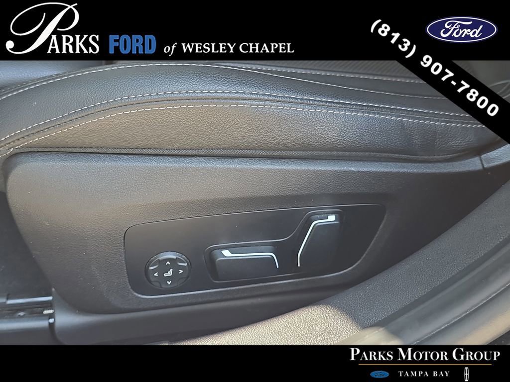 Used 2024 BMW 330i xDrive Sedan w/ M Sport Package AWD/4WD image 19