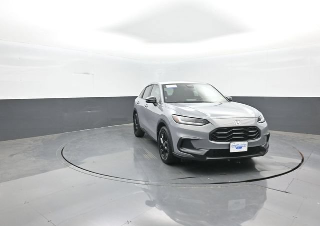 Used 2024 Honda HR-V Sport image 2