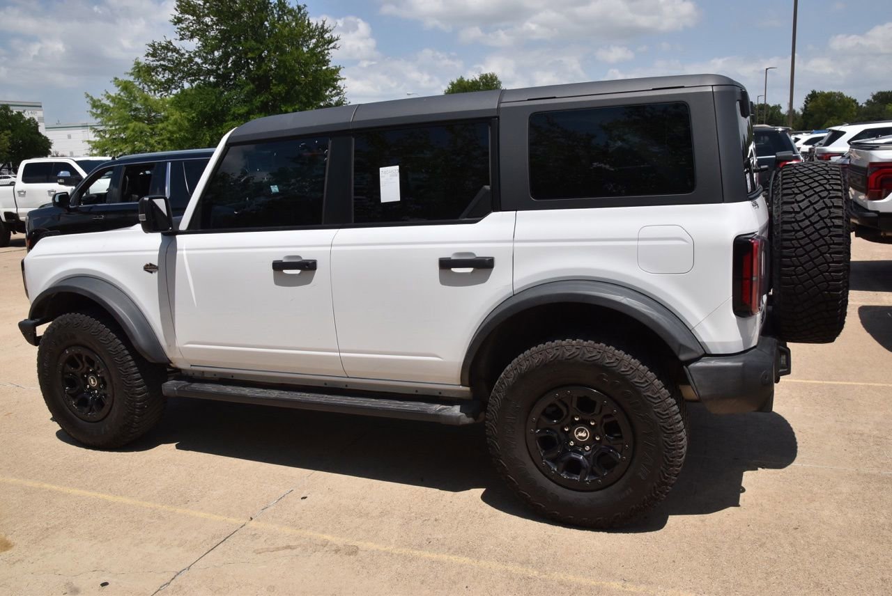 Certified 2024 Ford Bronco Wildtrak AWD/4WD image 10