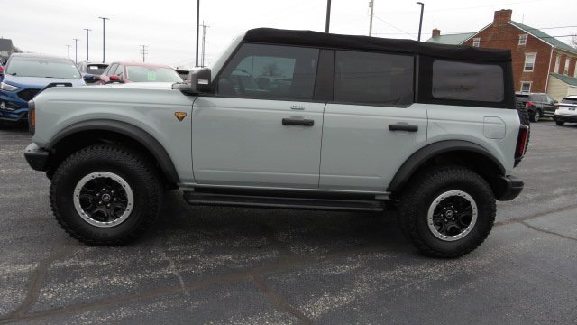 Certified 2022 Ford Bronco Badlands w/ Sasquatch Package image 13