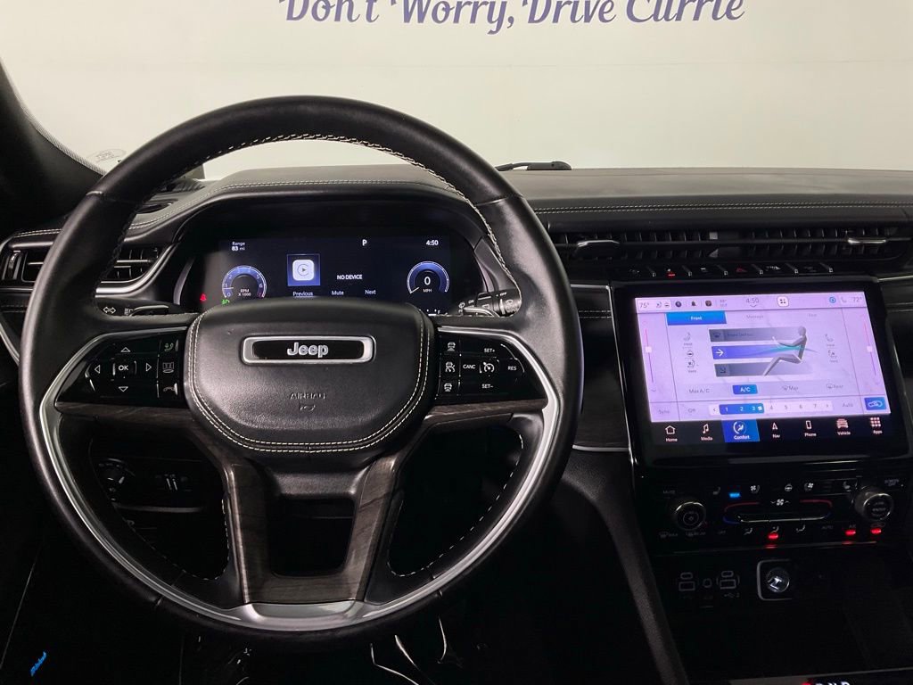 Used 2022 Jeep Grand Cherokee L Overland w/ Luxury Tech Group IV RWD image 17