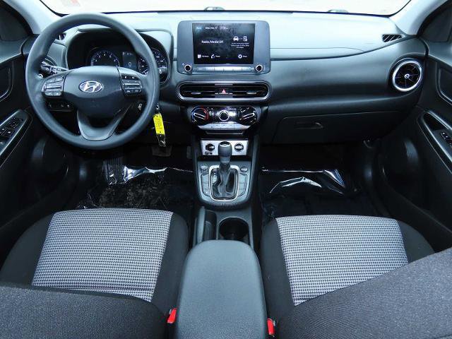 Used 2023 Hyundai Kona SE image 24