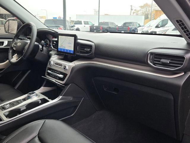Certified 2023 Ford Explorer XLT w/ Equipment Group 202A image 7