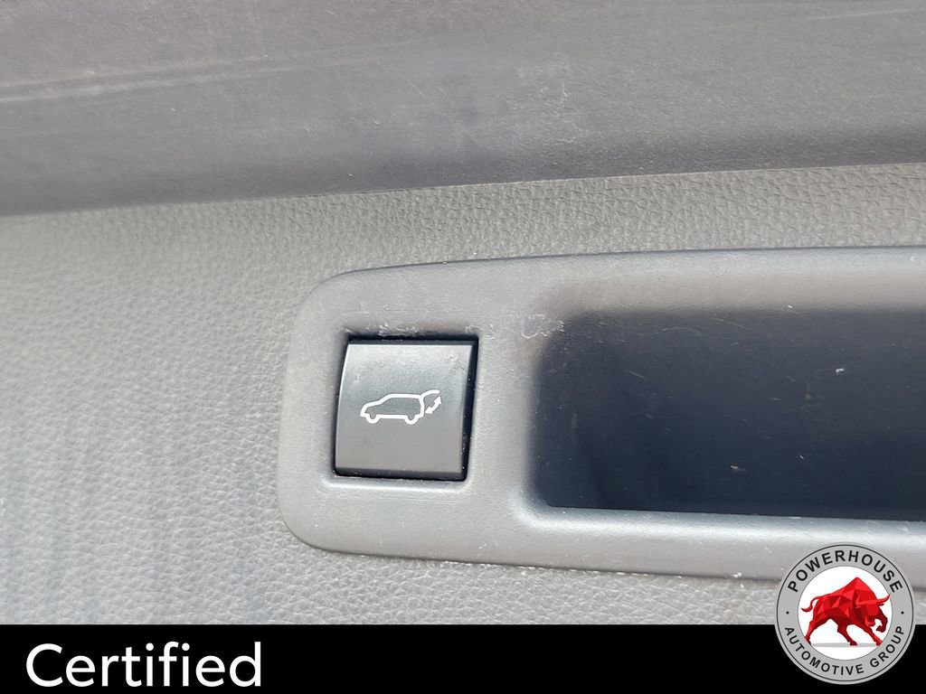 Used 2020 Toyota Highlander XLE FWD image 15