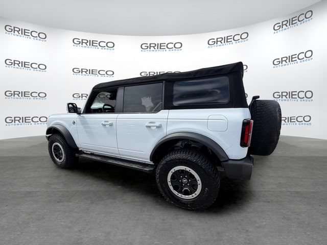 Certified 2022 Ford Bronco Outer Banks w/ Sasquatch Package AWD/4WD image 5
