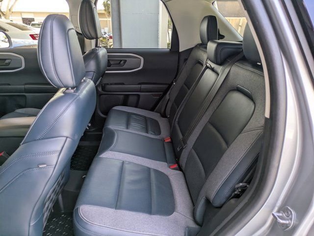 Certified 2021 Ford Bronco Sport Outer Banks w/ Outer Banks Package image 17