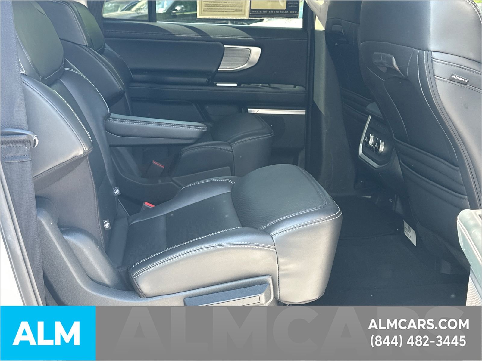 Certified 2025 Ford Expedition Max Platinum AWD/4WD image 17
