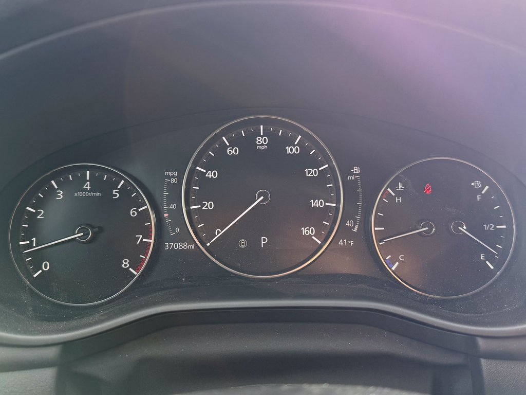 Used 2019 MAZDA MAZDA3 Hatchback image 16