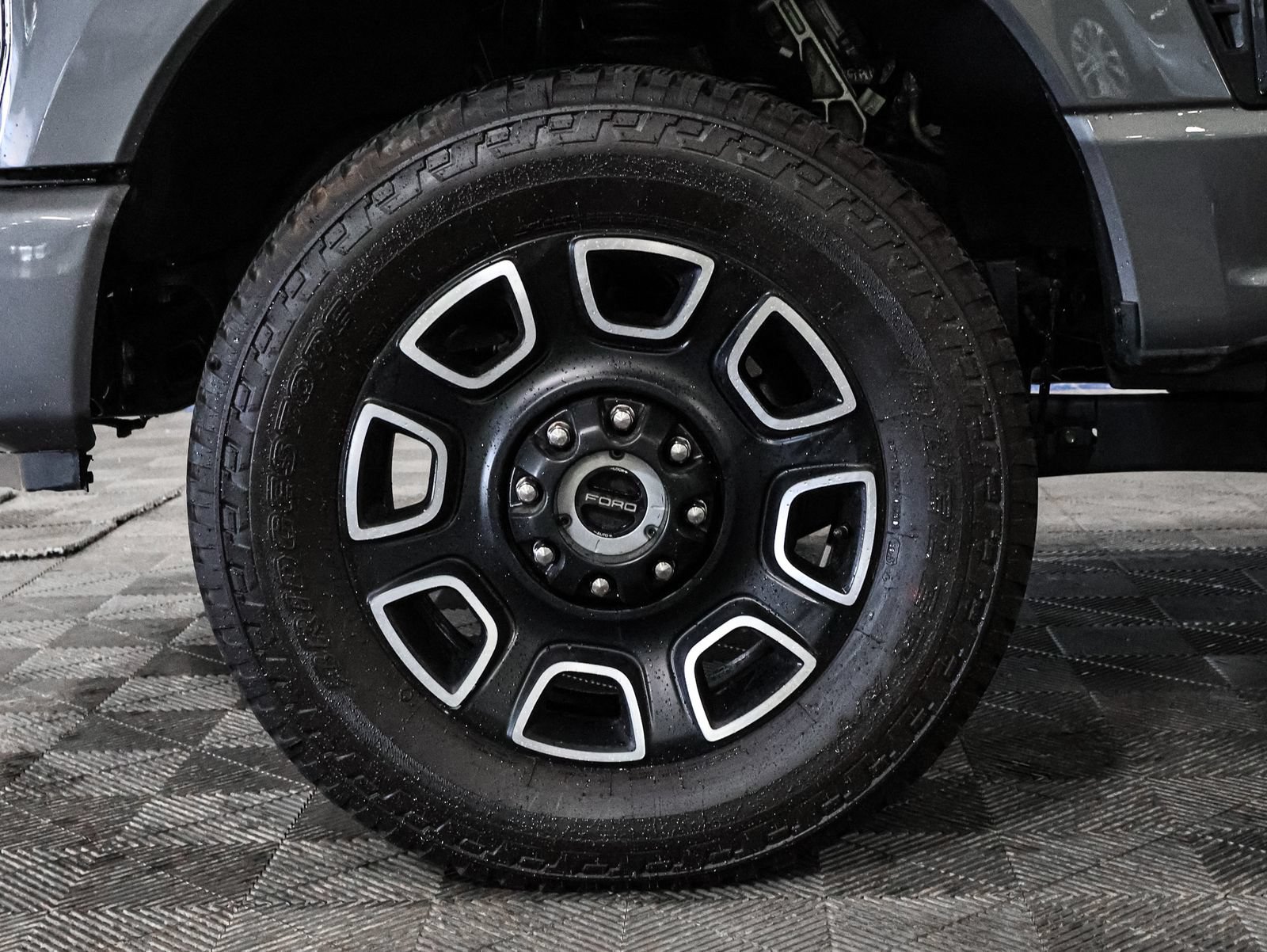 Certified 2025 Ford F350 Platinum AWD/4WD image 22