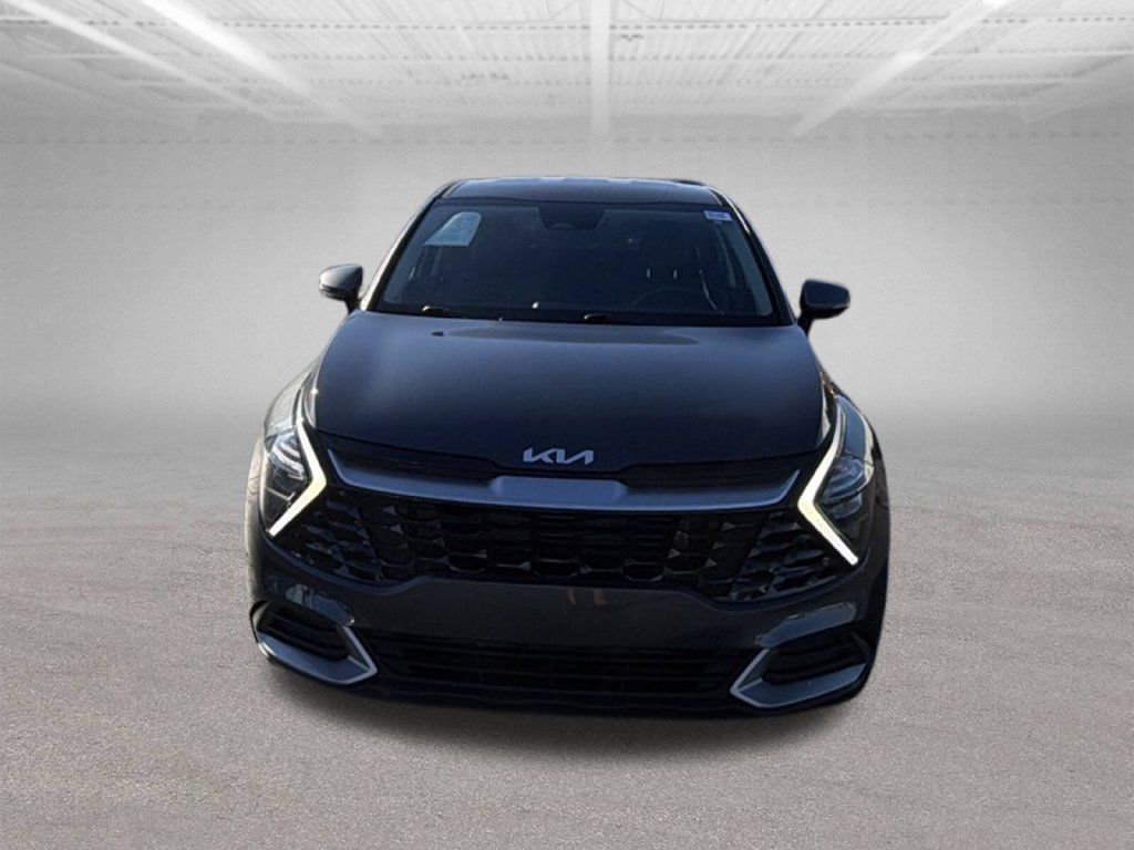 Used 2023 Kia Sportage EX FWD image 3