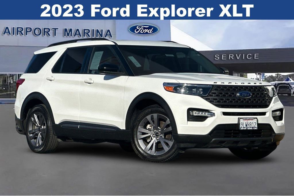 Certified 2023 Ford Explorer XLT w/ Equipment Group 202A image 2