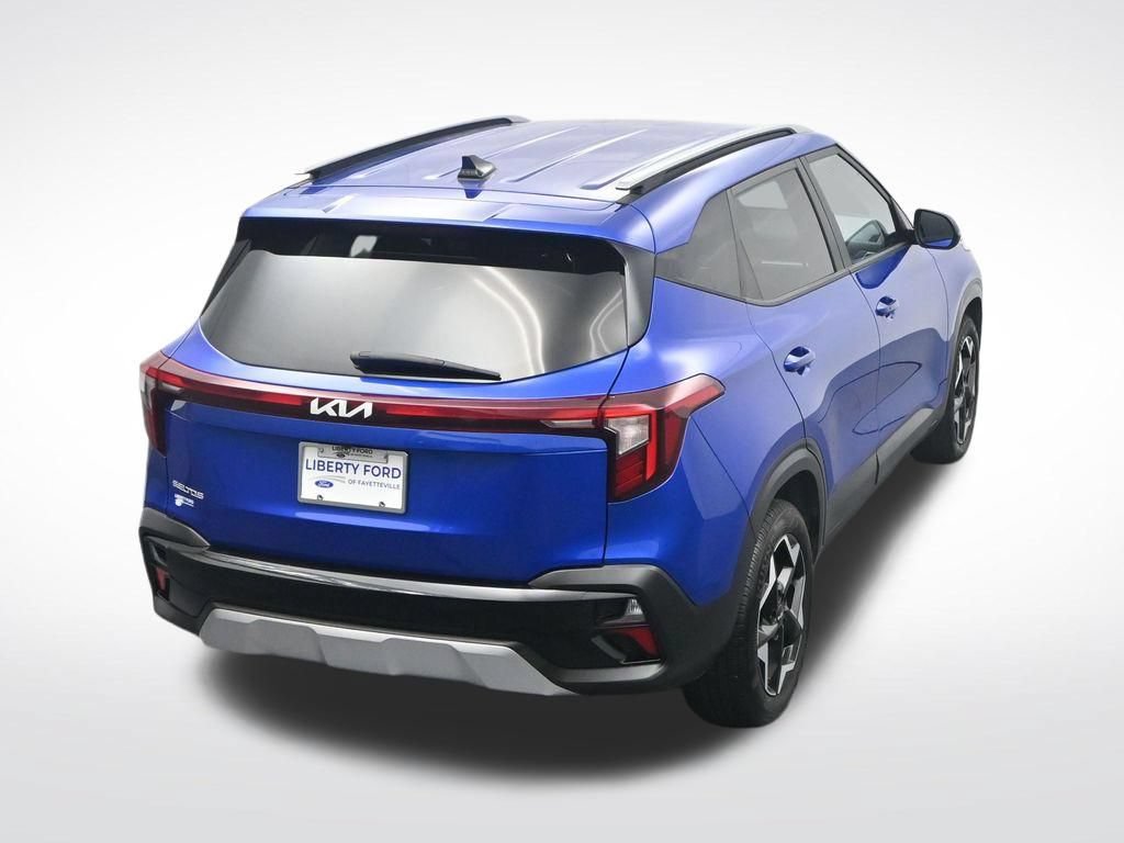 Used 2025 Kia Seltos S FWD image 28