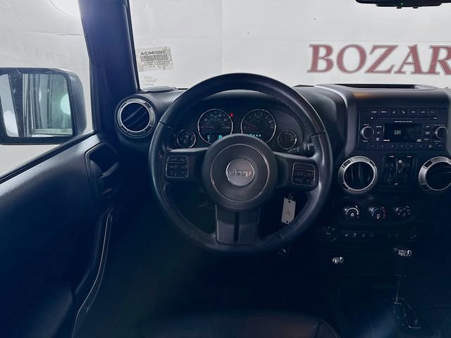 Used 2018 Jeep Wrangler Unlimited Sahara w/ Connectivity Group image 21