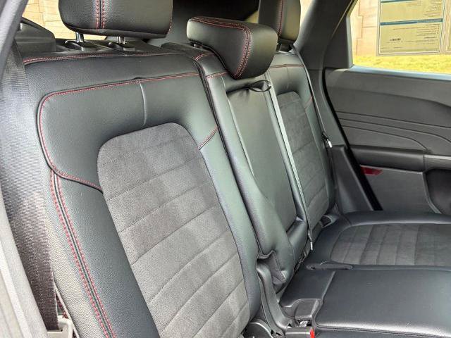 Certified 2022 Ford Escape SEL w/ SEL Stealth AWD Package image 13