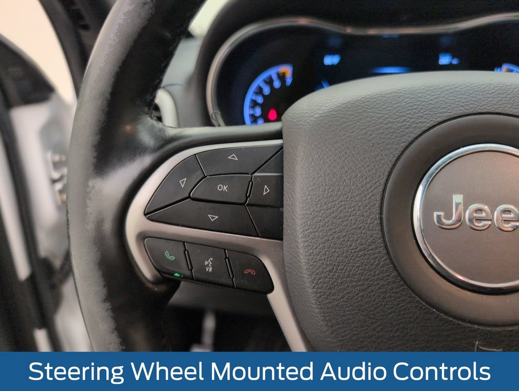 Used 2020 Jeep Grand Cherokee Altitude RWD image 37