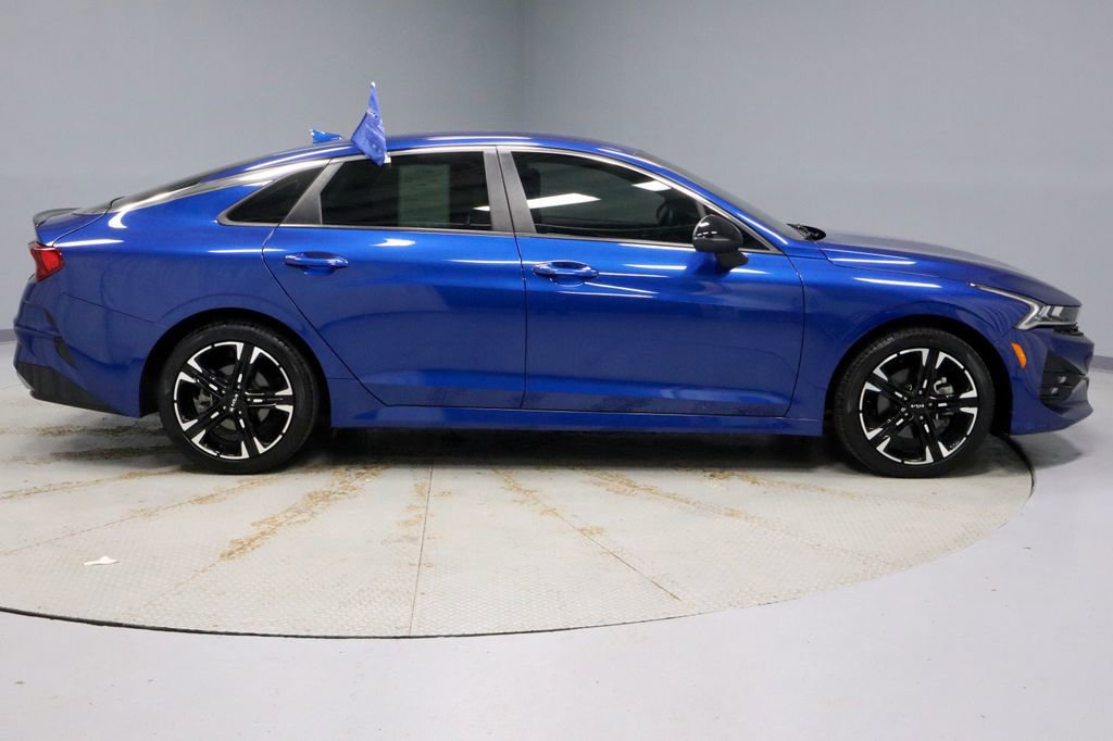 Used 2024 Kia K5 GT-Line w/ GT-Line Premium Package image 6