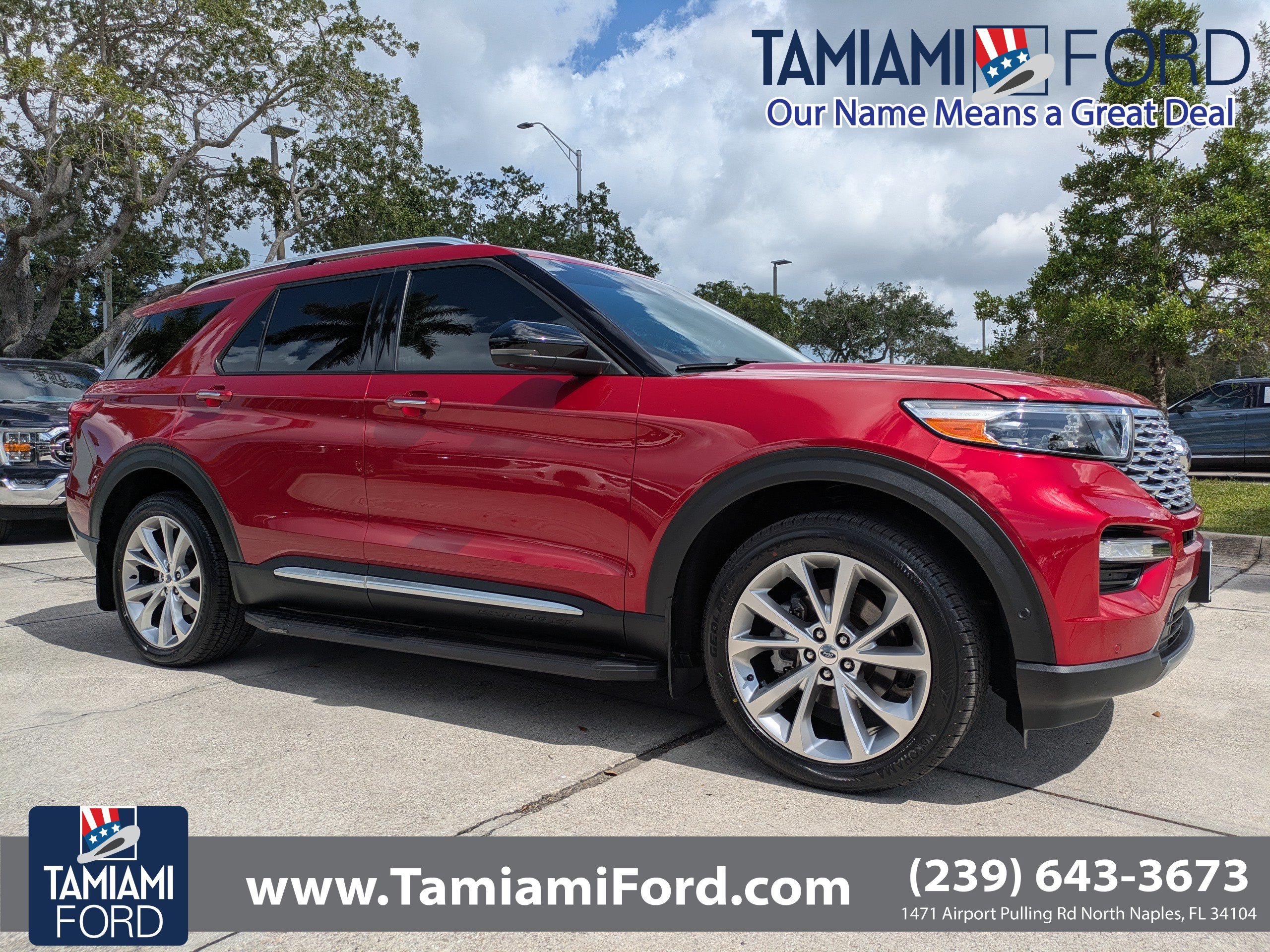 Certified 2022 Ford Explorer Platinum w/ Equipment Group 601A AWD/4WD image 1