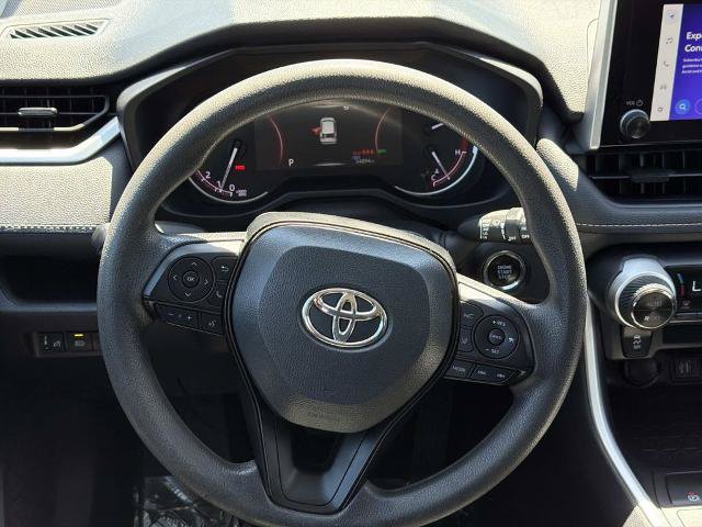 Used 2024 Toyota RAV4 XLE FWD image 12
