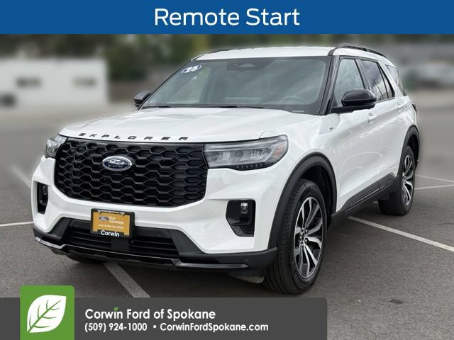 Certified 2025 Ford Explorer ST-Line AWD/4WD image 6
