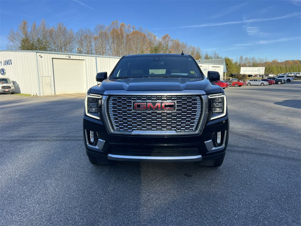 Used 2021 GMC Yukon XL Denali image 8